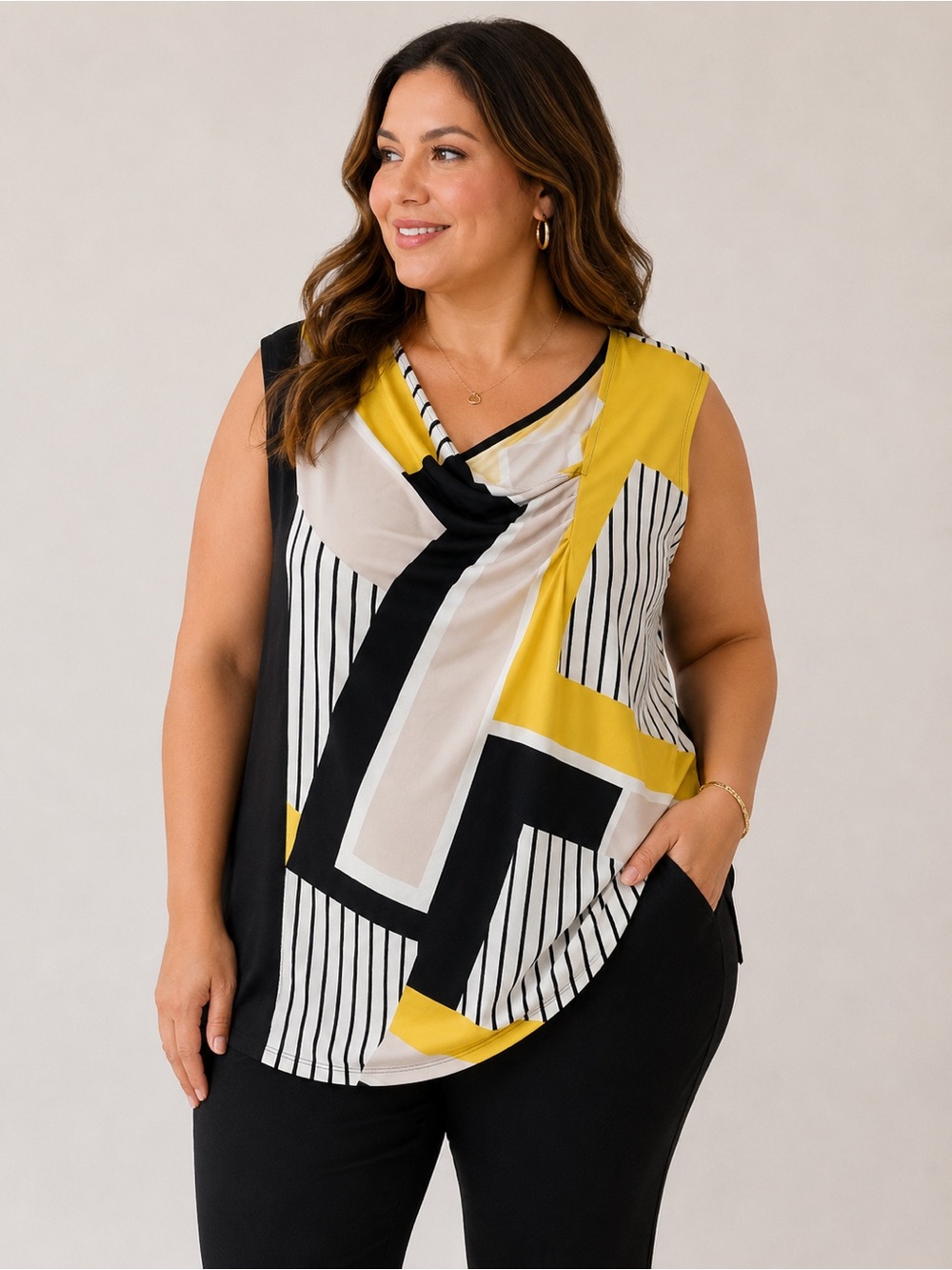 Laura Plus Geometric Print Sleeveless Blouse – Size 1X